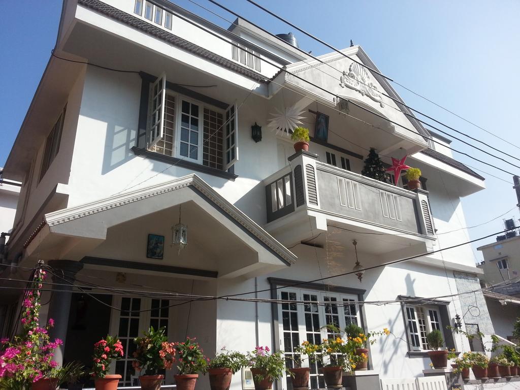 Gloria Homestay Kochi Eksteriør billede
